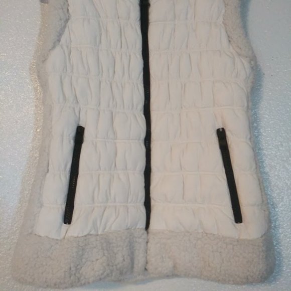 Calvin Klein women's size L white performance vest - Picture 4 of 14